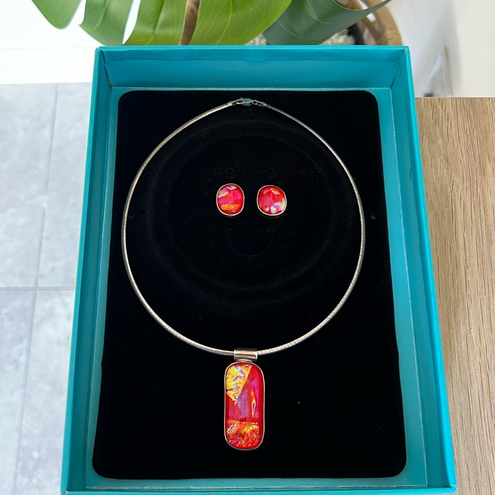 Jewelry Set! Handmade Hot Pink and Orange Glass Handmade Earring Necklace Set